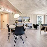 Beautiful In With Kitchen