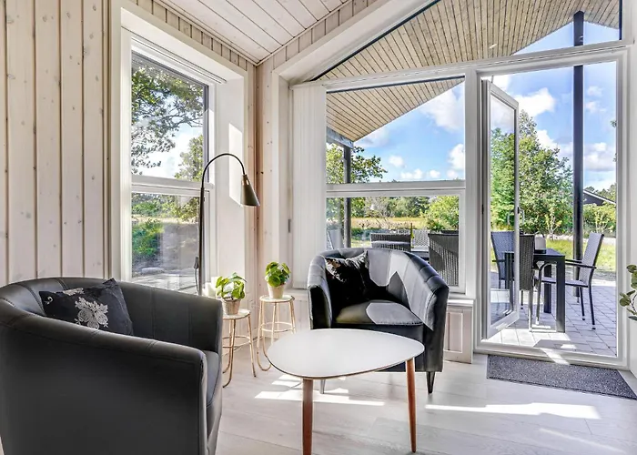 Beautiful In With Kitchen *