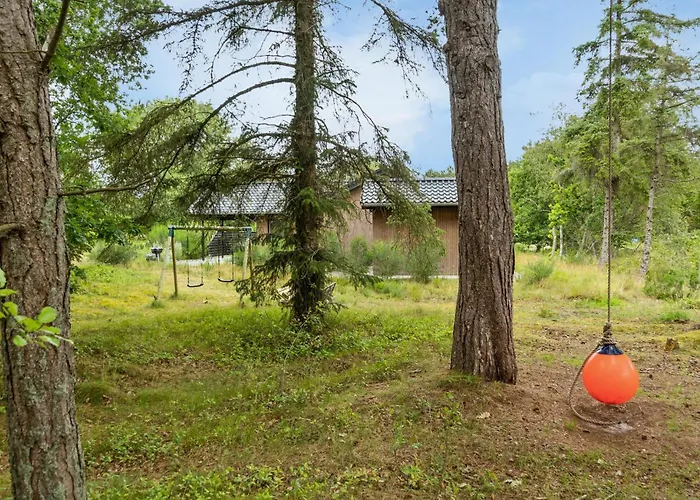 Holiday home Beautiful In With Kitchen