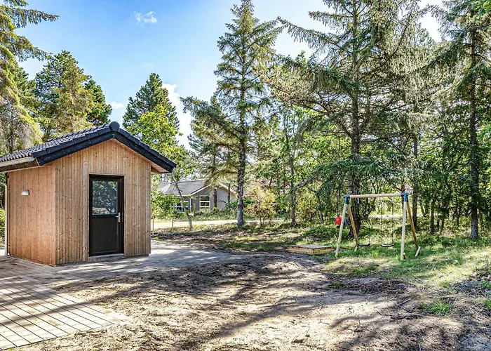 Beautiful In With Kitchen Romo